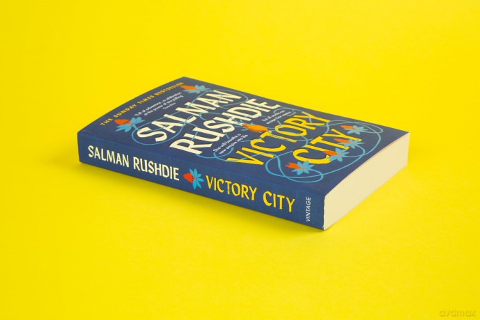 Victory City - Salman Rushdie [KSIĄŻKA]