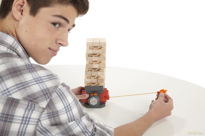 Hasbro Gra Jenga Boom [GRA]
