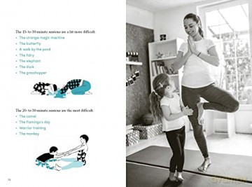 Yoga With Your Child - Alice Lageat [KSIĄŻKA]