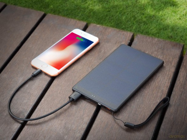 Sandberg - Urban Solar Powerbank 10000