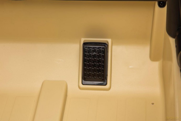 Auto na akumulator Toyota FJ Khaki 4x4 15765 Lean Toys