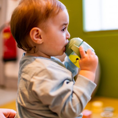 TOMMEE TIPPEE Kubek SIPPEE treningowy 190 ml zielony TTP 447826