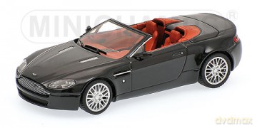 Minichamps Aston Martin V8 Vantage [ZABAWKA]