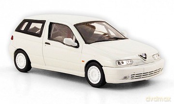 Pego Alfa Romeo 145 Civt (white) [ZABAWKA]