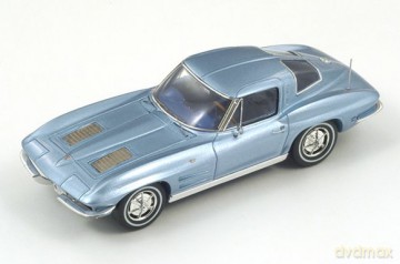 Spark Chevrolet Corvette Sting Ray [ZABAWKA]