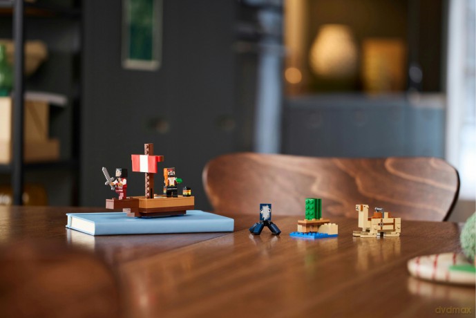 LEGO Minecraft Rejs Statkiem Pirackim (21259) [KLOCKI]