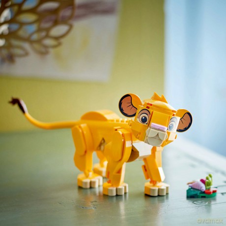 LEGO Disney Classic Król Lew - Lwiątko Simba (43243) [KLOCKI]