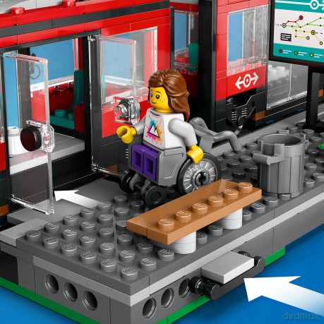 LEGO City Tramwaj Miejski Ze Stacją (60423) [KLOCKI]