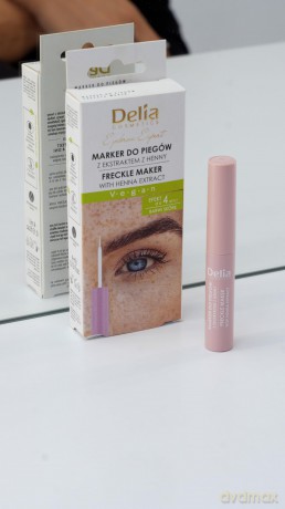 DELIA EYEBROW EXPERT Marker do piegów z henny