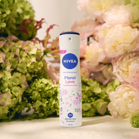 NIVEA DEO Spray damski INVISIBLE FLORAL 91759&