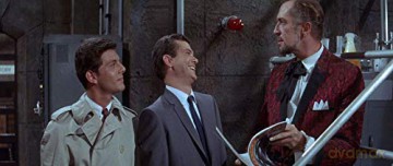 Dr. Goldfoot and the Bikini Machine [Blu-Ray]