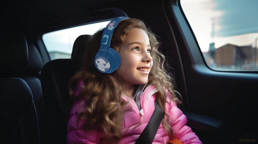 Lexibook - Stitch Rechargeable headphones with lights (HPBT015D)