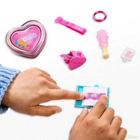 Real Littles Tiny Tins, Real Metal Tin With 4 Charms, Includes Real Working Stationery (30496)
