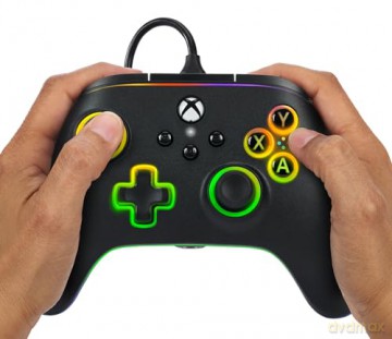 PowerA Advantage Wired Controller - Xbox Series X/S - m/ Lumectra + RGB LED Strip - Black