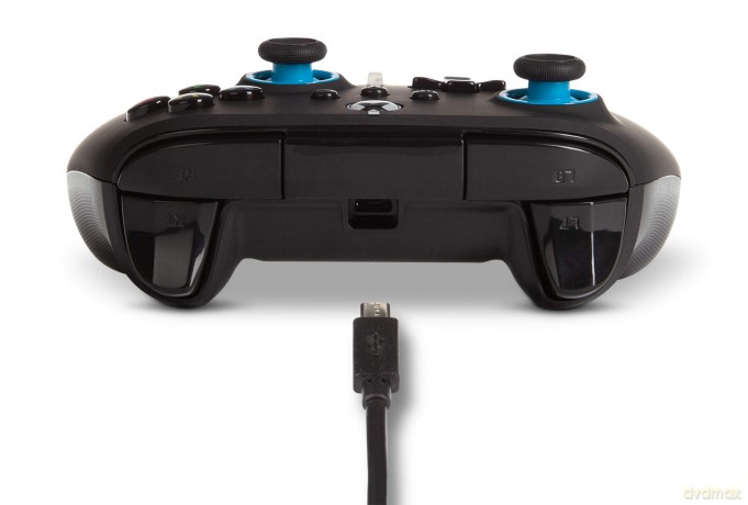 Pad przewodowy PowerA Enhanced Blue Hint