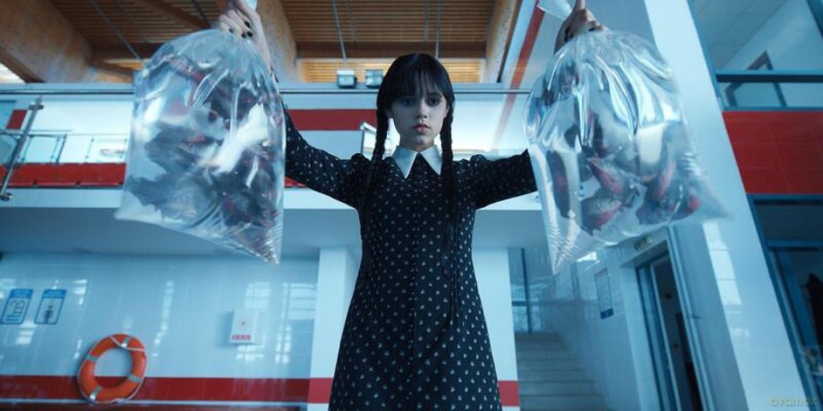 Wednesday Season 1 [2xBlu-Ray]