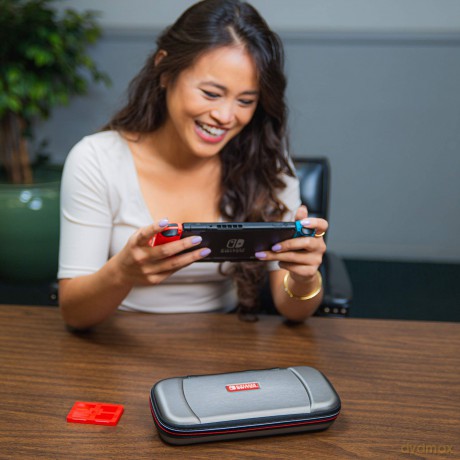 Nintendo Switch Big Ben Game Traveler Deluxe Travel Case Titanium