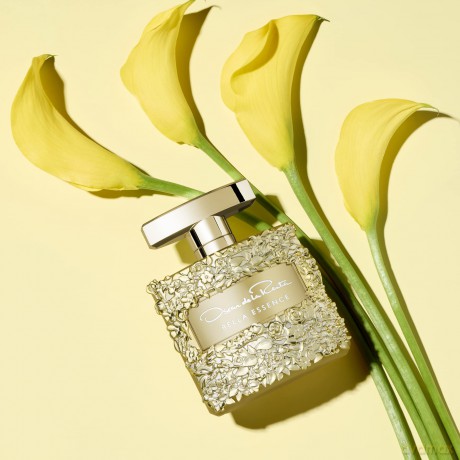 Oscar De La Renta - Bella Essence EDP 30 ml