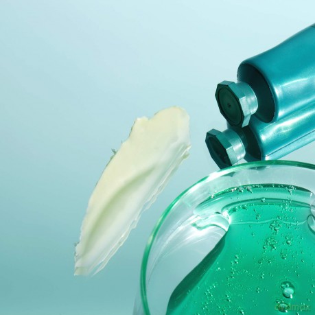 Krem łagodzący do twarzy Algenist dzień i noc 40 ml