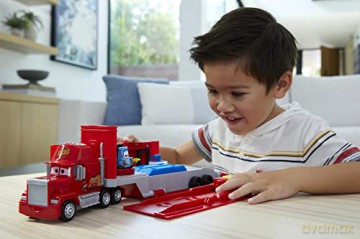 Disney Cars - Mobile Tune-Up Mack Playset (HDC75)
