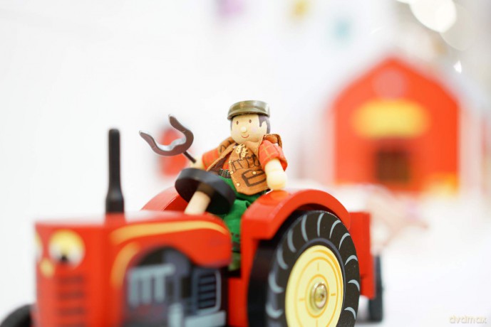 Le Toy Van - Berties tractor - (LTV468)