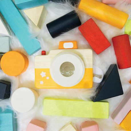Le Toy Van - Wooden Toy Camera (LPL115)
