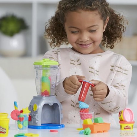 Play-Doh - Swirlin' Smoothies Toy Blender Playset (F9142)