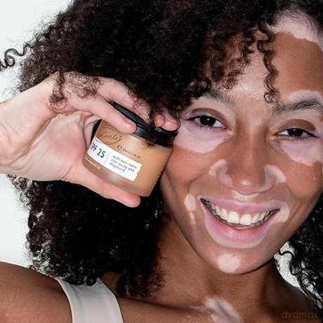 Krem wielozadaniowy do twarzy UpCircle 60 ml