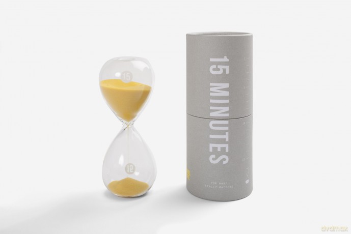 15 Minute Timer: An Elegant Hourglass Sand Timer Which Measures 15 Minutes Precisely from the Start of Each Turn - The School of Life [KSIĄŻKA]