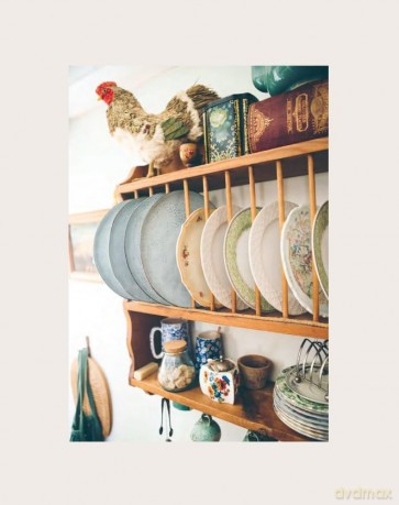 A Handmade Cottage: The art of crafting a home - Jodie May Seymour [KSIĄŻKA]