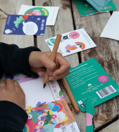 Activity Packs for Kids (complete set of 7 packs - Age 6-99 - Nature Theme) Award Winning 'Toy' [KSIĄŻKA]