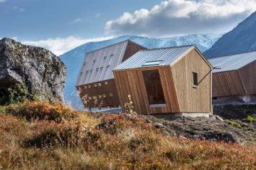 Amazing Mountain Cabins: Architecture Worth the Hike - Agata Toromanoff [KSIĄŻKA]