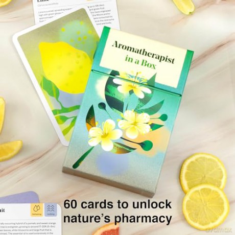 Aromatherapist in a Box: A Card Set of Therapeutic Essential Oils - Jo Kellett [KSIĄŻKA]