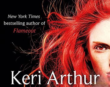 Ashes Reborn: Keri Arthur (Souls of Fire) - Chris Bradford [KSIĄŻKA]
