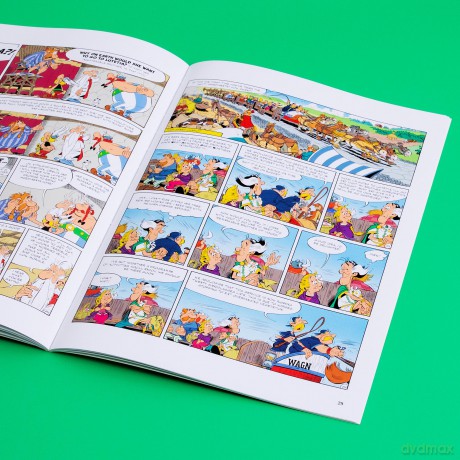 Asterix: Asterix and the White Iris: Album 40 - Fabcaro [KOMIKS]