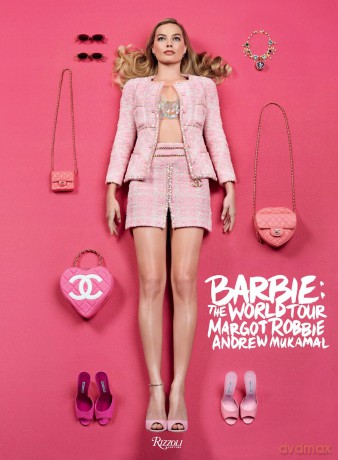 Barbie(tm): The World Tour - Margot Robbie [KSIĄŻKA]