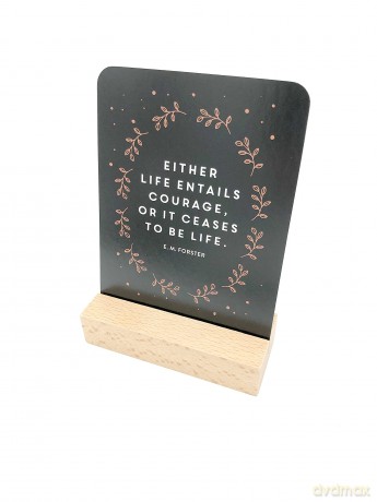 Be Strong: 52 Beautiful Cards of Inspiring Quotes and Empowering Affirmations to Encourage Confidence [KSIĄŻKA]
