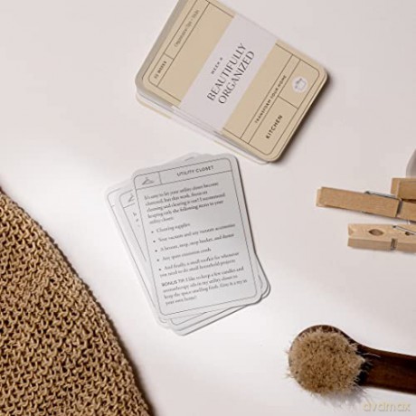 Beautifully Organized In 52 Weeks: A Home Organization Card Deck - Nikki Boyd [KSIĄŻKA]