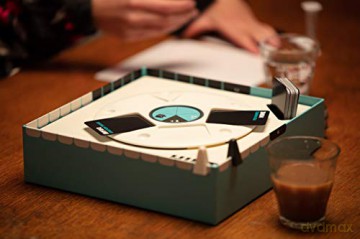 Bezzerwizzer | HINT | Party Game | Ages 15+ | 4-10 Players | 45 Minute Playing Time | UK Edition [KSIĄŻKA]