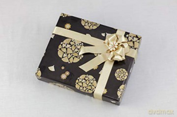 Black and Gold Gift Wrapping Papers: 12 Sheets of High-Quality 18 x 24 inch Wrapping Paper: 18 x 24 inch (45 x 61 cm) Wrapping Paper [KSIĄŻKA]