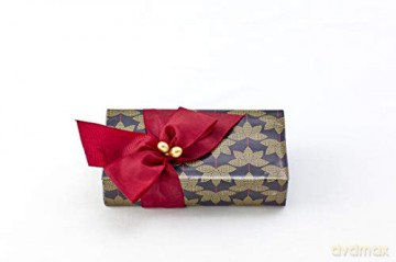 Black and Gold Gift Wrapping Papers: 12 Sheets of High-Quality 18 x 24 inch Wrapping Paper: 18 x 24 inch (45 x 61 cm) Wrapping Paper [KSIĄŻKA]