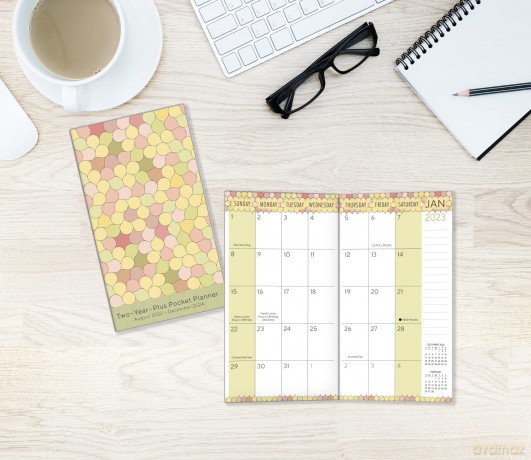 Bubbly August 2022-December 2024 2 Year Plus Pocket Planner (CHECKBOOK2 YEAR POCKET PLANNER) [KSIĄŻKA]