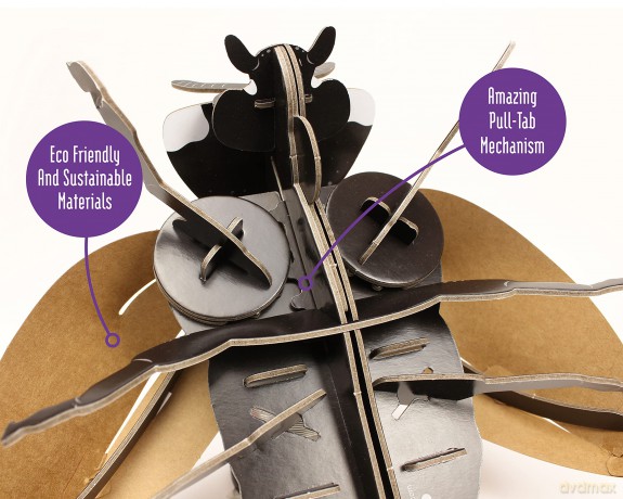 Build Your Own Beautiful Ladybird - Pull Tab Rotating Wing Action - Eco Friendly Cardboard Craft Kit - Ages 8+ [KSIĄŻKA]