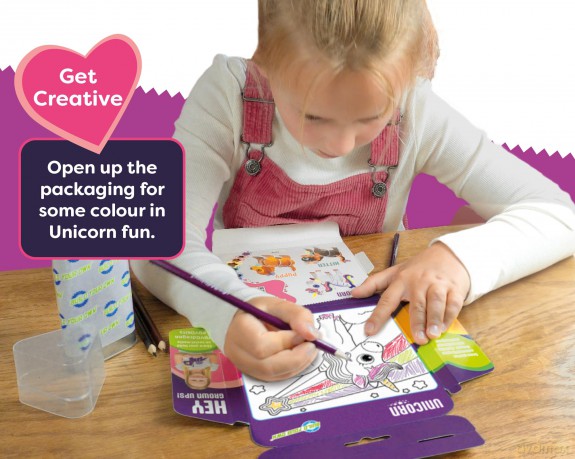 Build Your Own Magical Unicorn - Comes with Accessories and Trinket Chest! - Eco Friendly Cardboard Craft Kit - Ages 4+ [KSIĄŻKA]