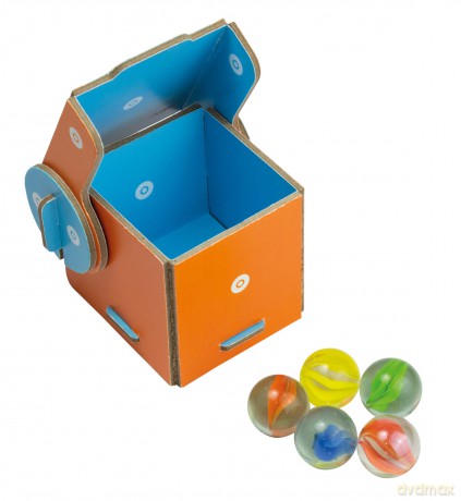 Build Your Own Marble Labyrinth - Classic Retro Toy - Eco Friendly Cardboard Craft Kit - Ages 8+ [KSIĄŻKA]