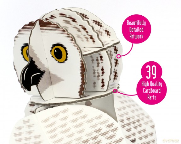 Build Your Own Moving Snowy Owl - Rotating Head Action - Eco Friendly Cardboard Craft Kit - Ages 8+ [KSIĄŻKA]