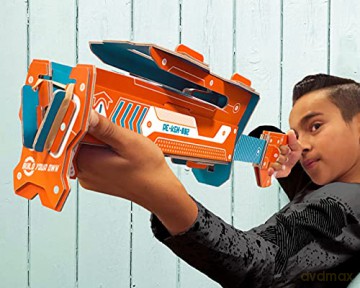 Build Your Own Paper Plane Launcher - 10x Fold 'n' Fly Paper Planes - Eco Friendly Cardboard Craft Kit - Ages 8+ [KSIĄŻKA]