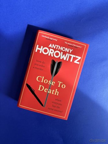 Close to Death: the BRAND NEW Sunday Times bestseller, a mind-bending murder mystery from the bestselling crime writer (Hawthorne, 5) - Anthony Horowitz [KSIĄŻKA]