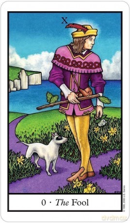 Connolly Tarot Deck - Eileen Connolly [KSIĄŻKA]