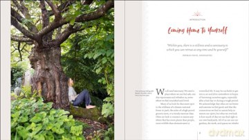 Creating Sanctuary: Sacred Garden Spaces, Plant-Based Medicine, and Daily Practices to Achieve Happiness and Well-Being - Jessi Bloom [KSIĄŻKA]